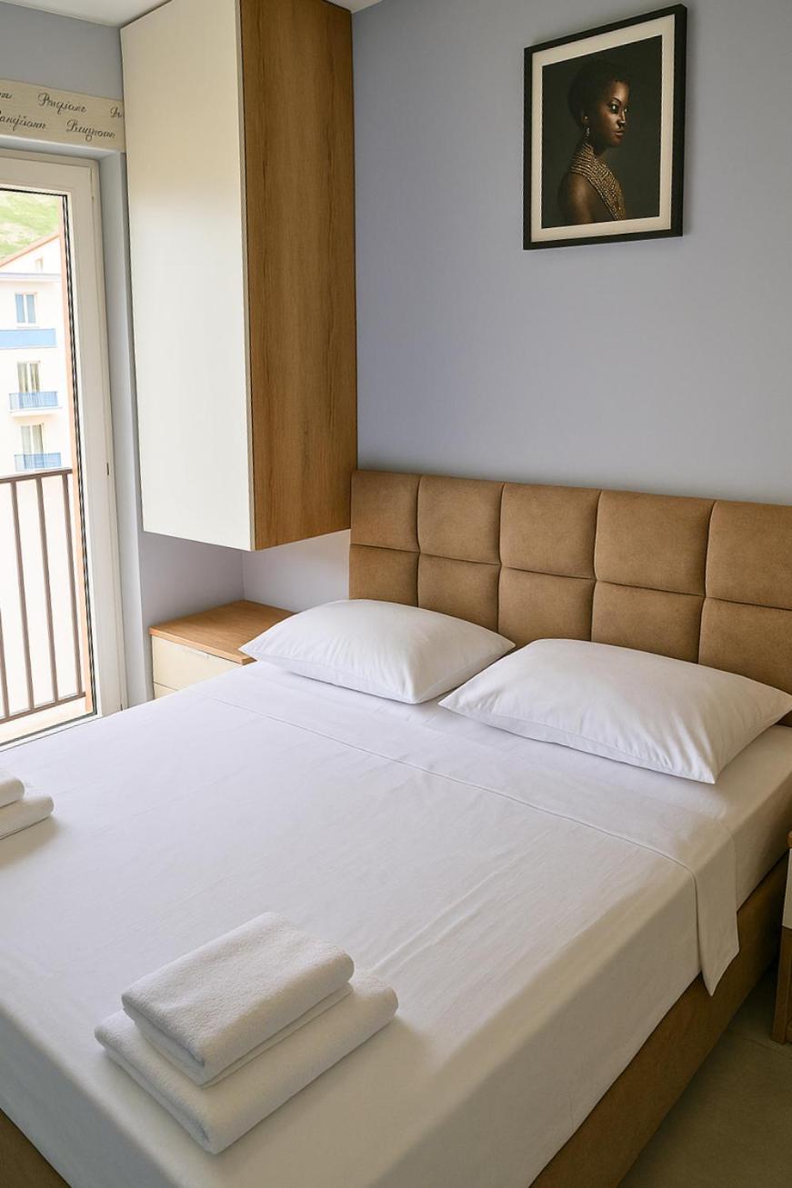 Ammen Apartment Shengjin